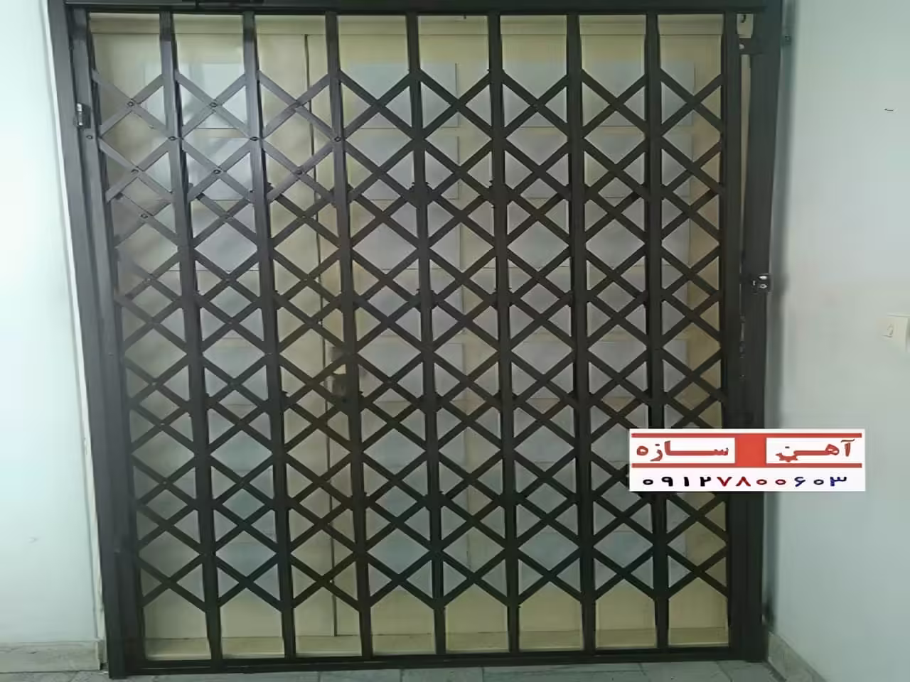 آهنگری ساخت درب اکاردئونی اپارتمان