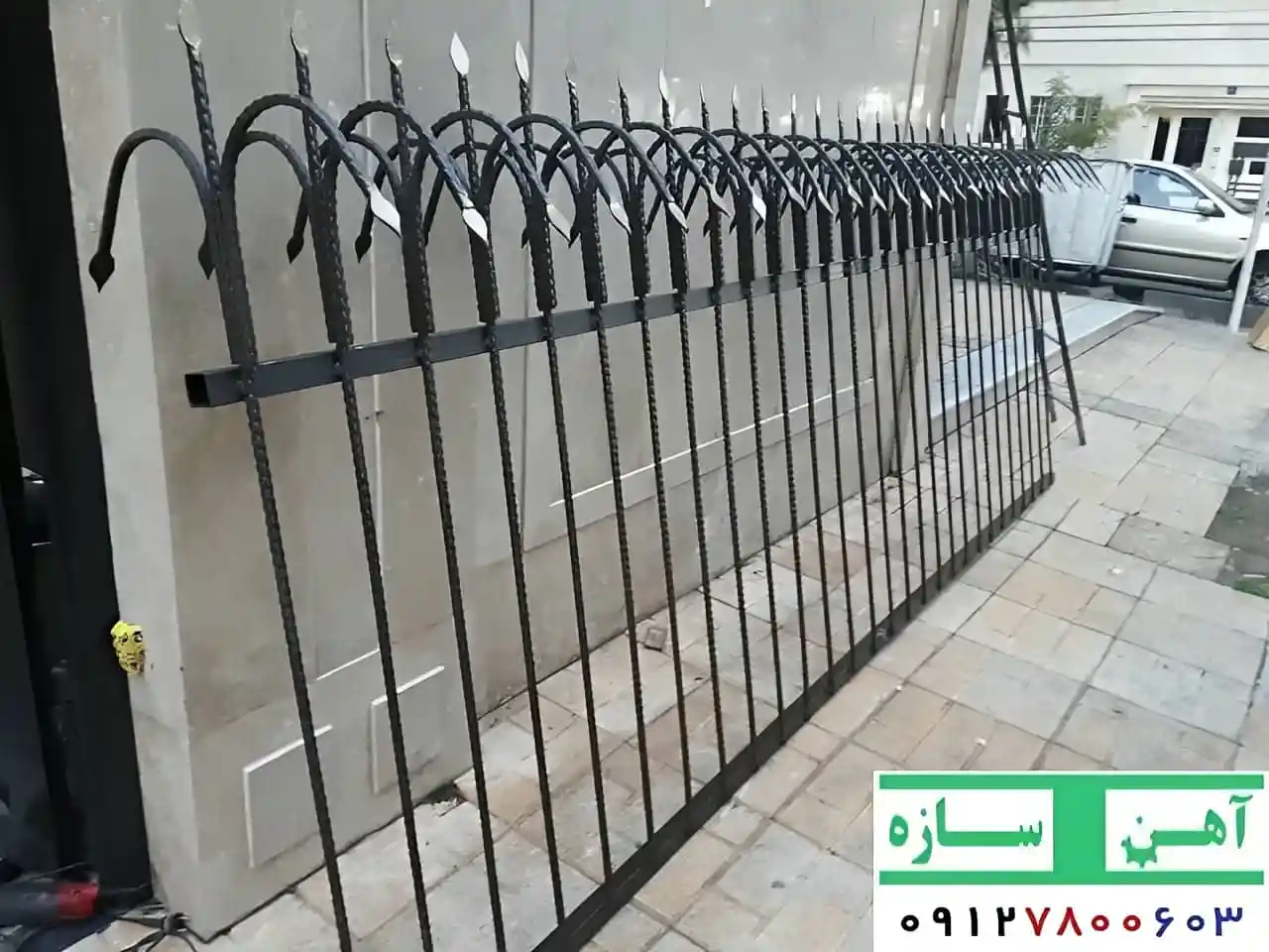 ساختار حفاظ روی دیوار سر نیزه ای