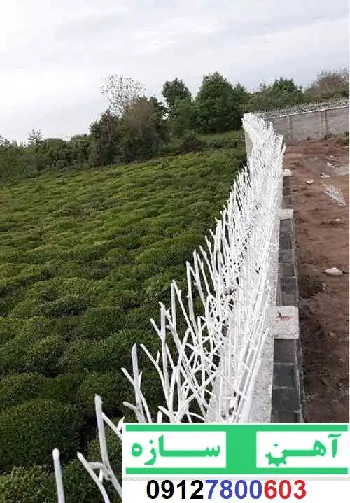 حفاظ نرده دیوار شهركرد
