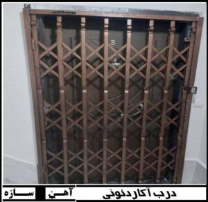 درب آکاردئونی 3 گل 2 خم