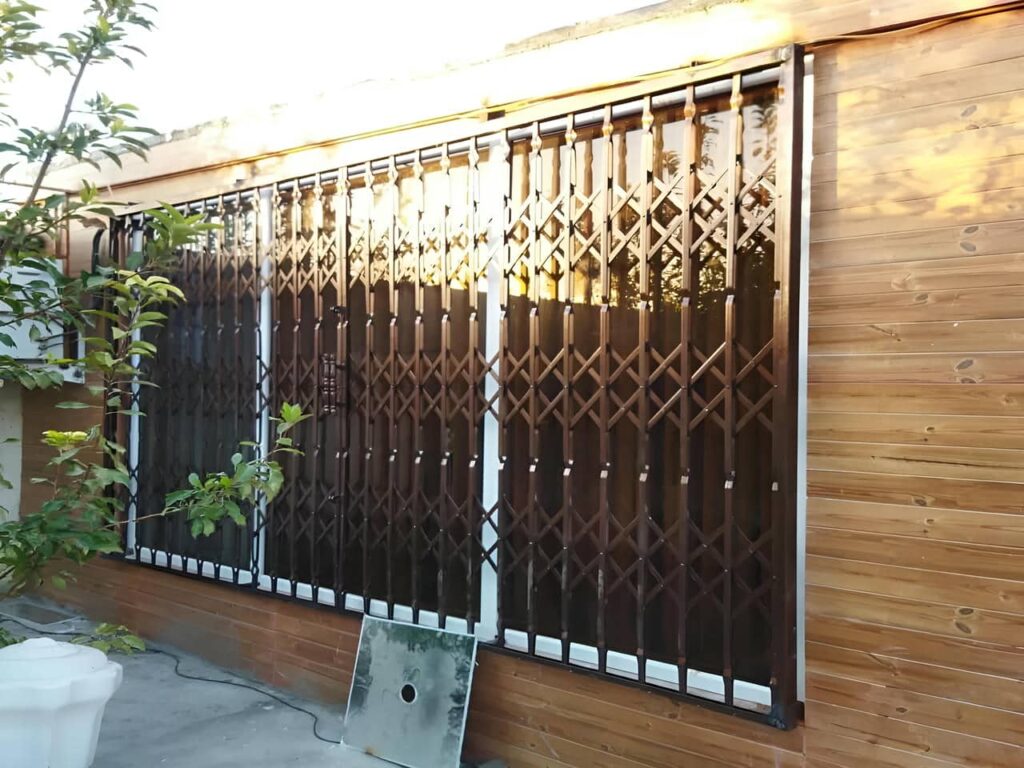 ویژگی های حفاظ درب آکاردئونی خوب