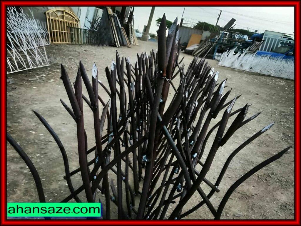 مدل‌ها و انواع گارد حفاظ شاخ گوزنی کله دیوار