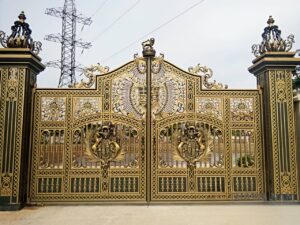 درب حیاط فرفورژه در رفسنجان