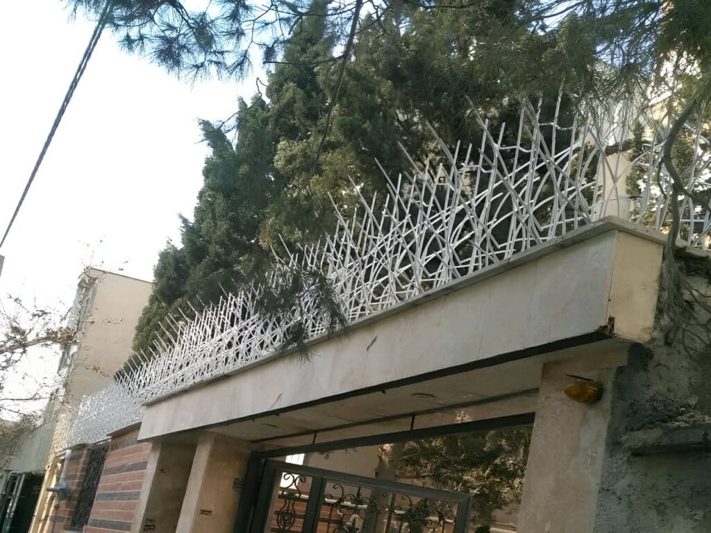 حفاظ آهنی در شهرک گلستان