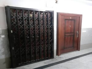فروشگاه طرح های شیک درب آکاردئونی