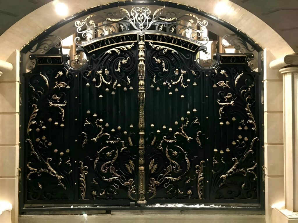 مدل درب حیاط ویلایی