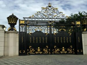 درب ورودی خانه ویلایی