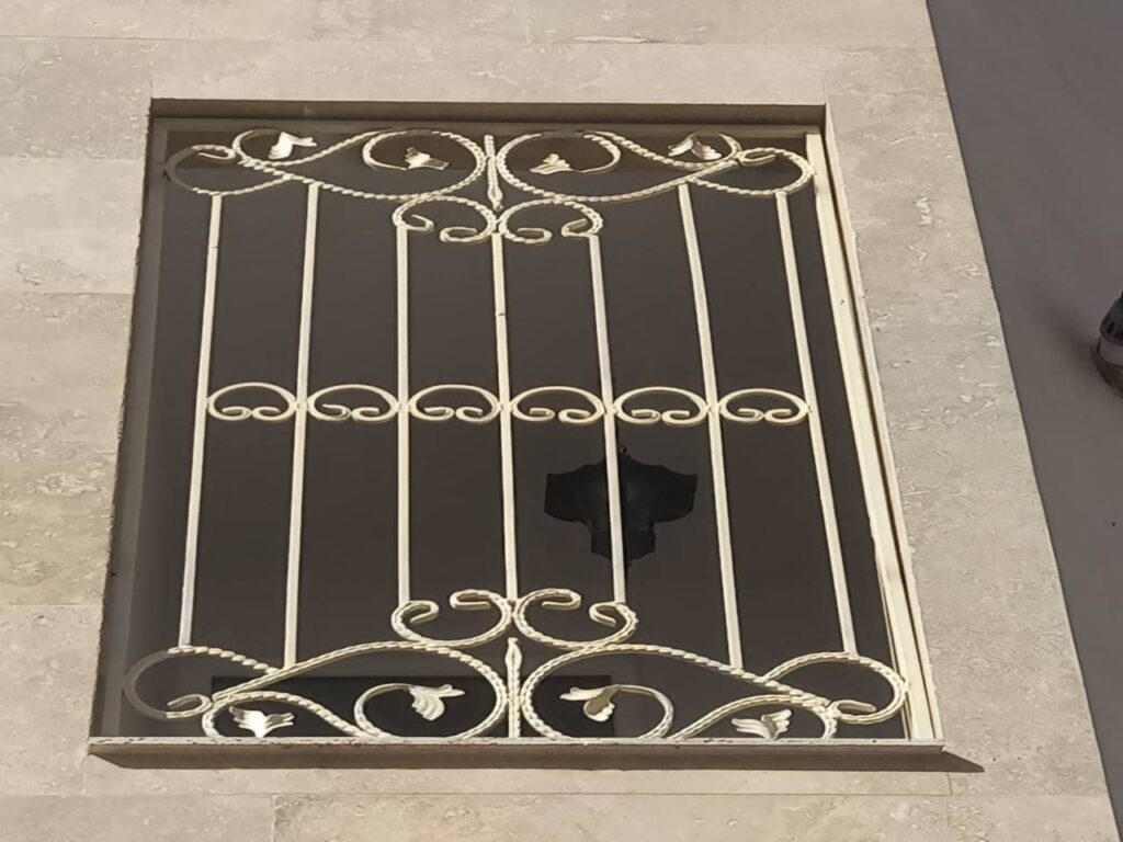 نرده فلزی مدرن