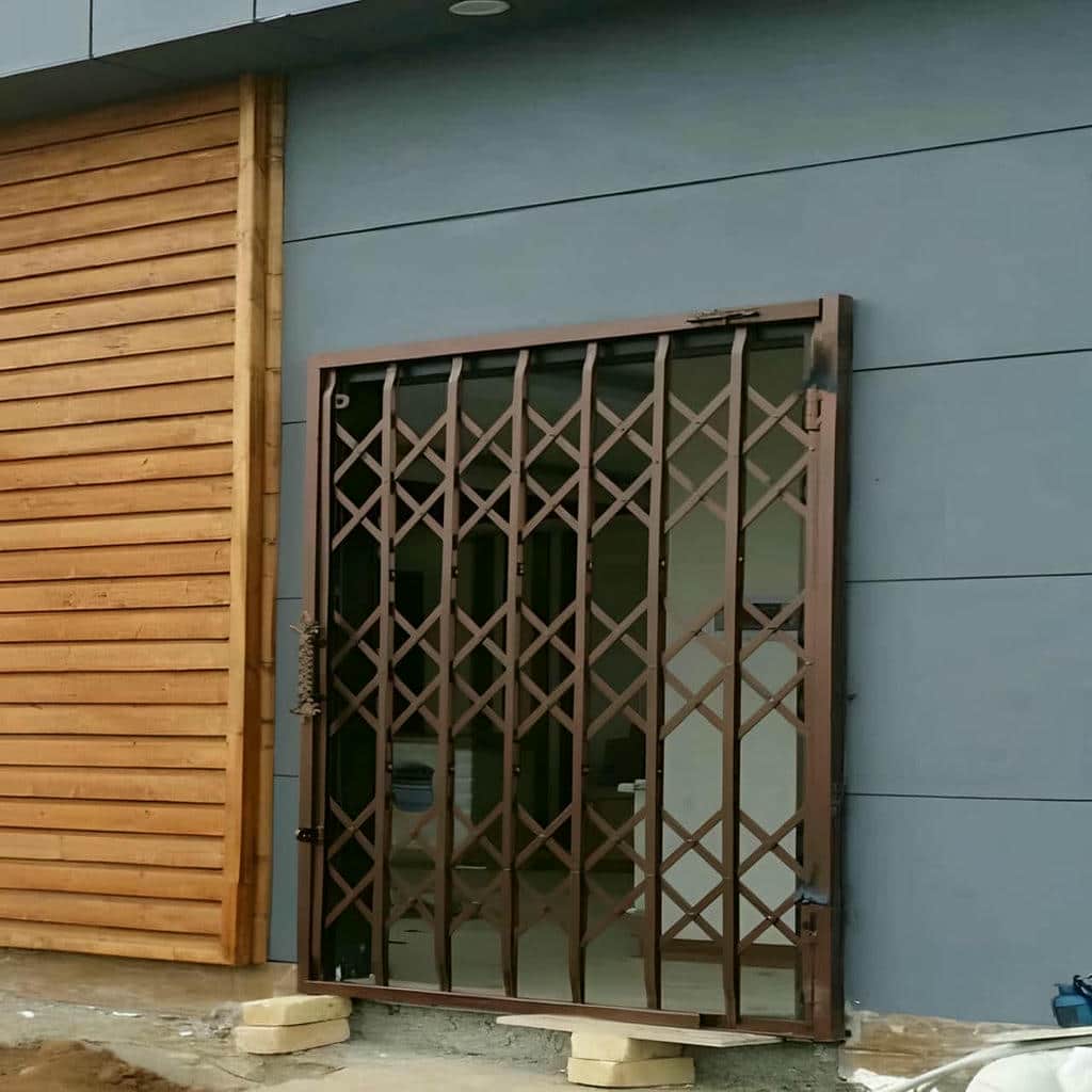 accordion-door-protection-apartment-sl خرید درب آکاردئونی