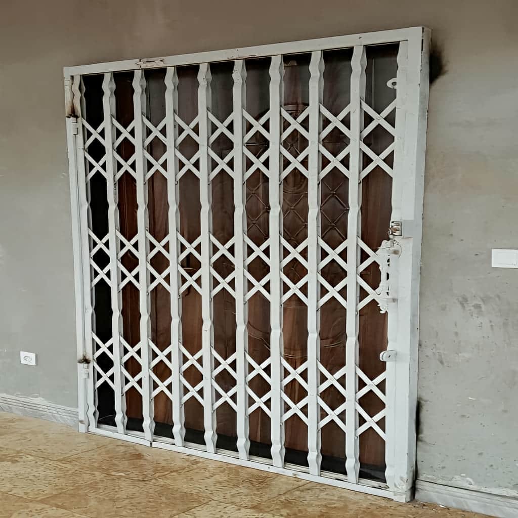 حفاظ آکاردئونی ۳ گل تسمه ۲.۵ سانتی متر