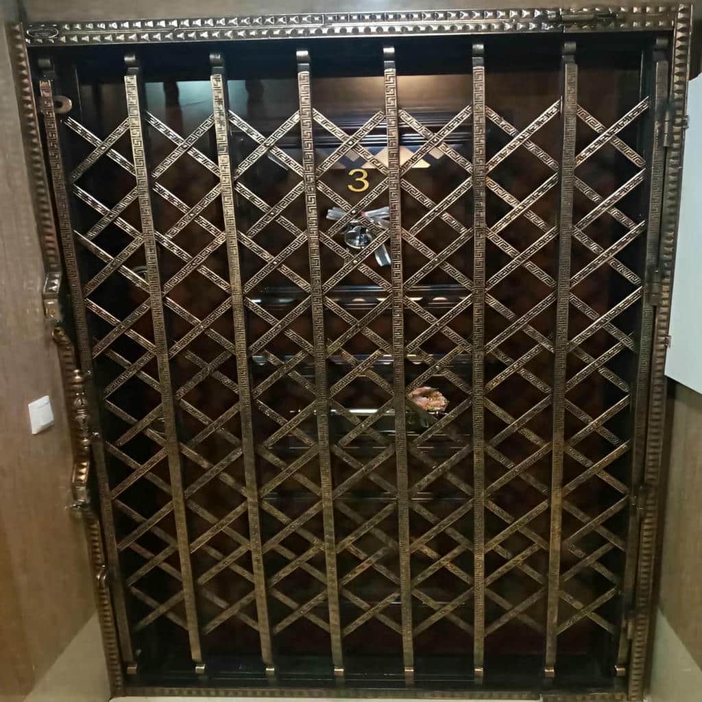 حفاظ پشت درب ضد سرقت آکاردئونی