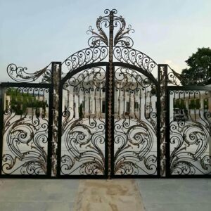 درب فرفورژه پارکینگ ساختمان های جدید