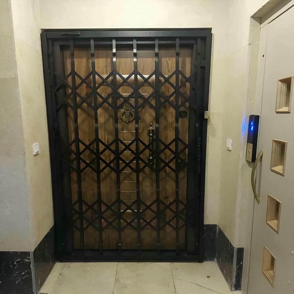 قیمت درب آکاردئونی سه گل در سیرجان
