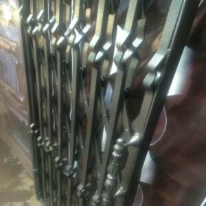درب آکاردئونی در پرند