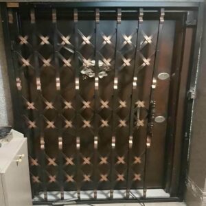درب آکاردئونی حفاظ آکاردئون در گیلان