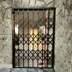 درب آکاردئونی حفاظ آکاردئون در آبادان