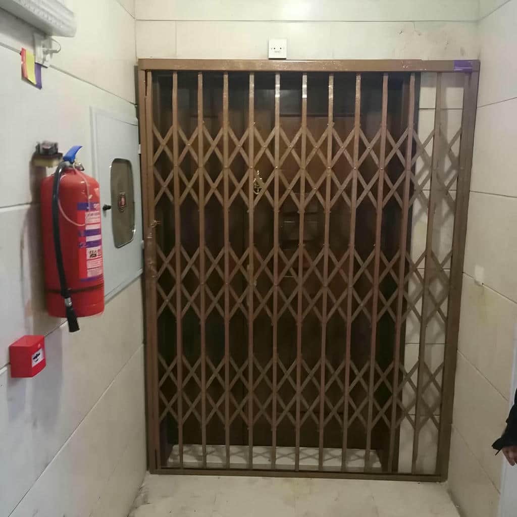 قیمت درب آکاردئونی سه گل در سنندج