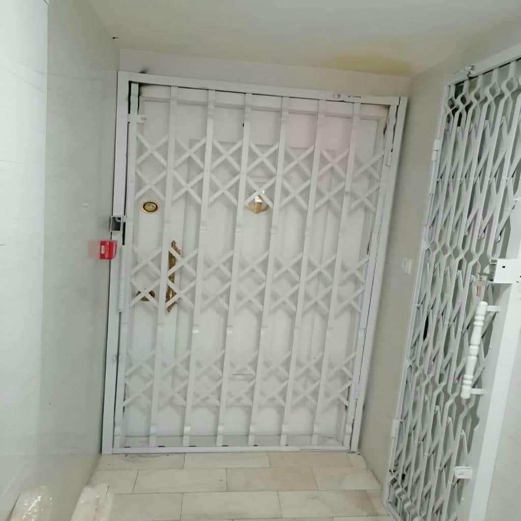 قیمت درب آکاردئونی سه گل در اردبیل