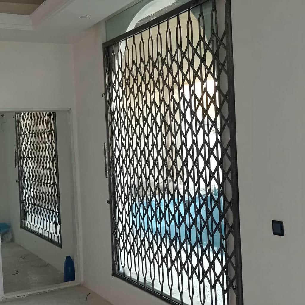فروش درب آکاردئونی تمام گل در سنندج
