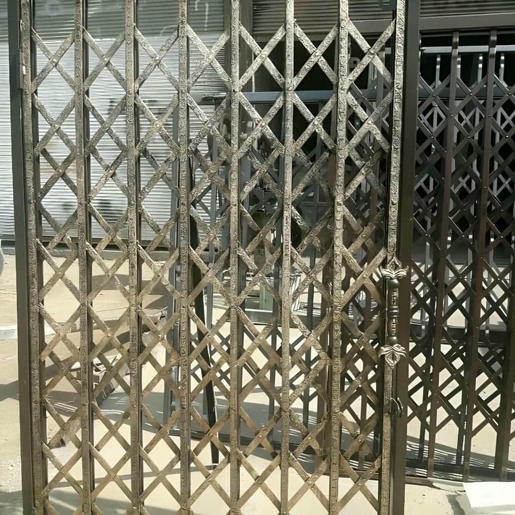 فروش درب آکاردئونی تمام گل در لواسان