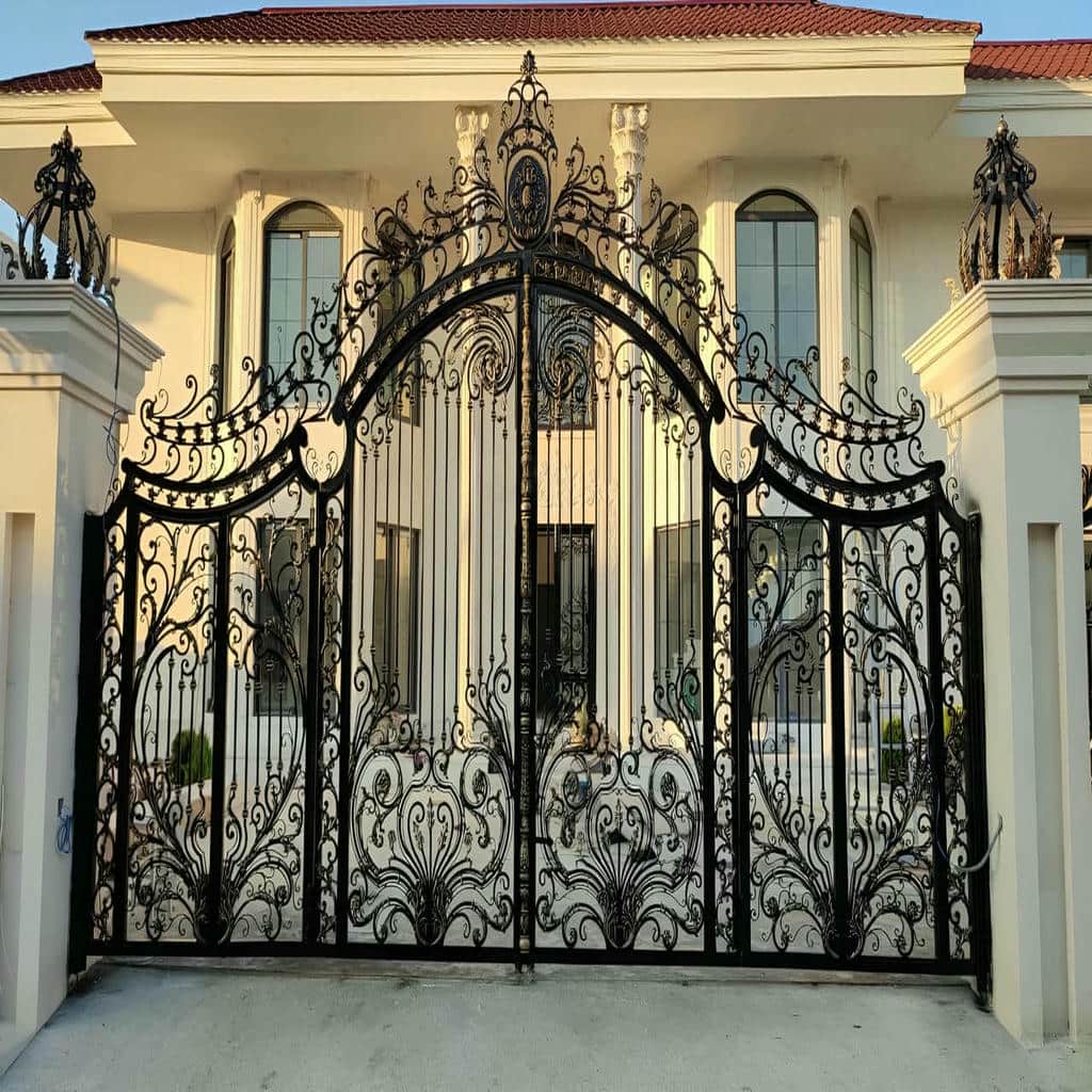درب حیاط ویلایی فلزی در سقز