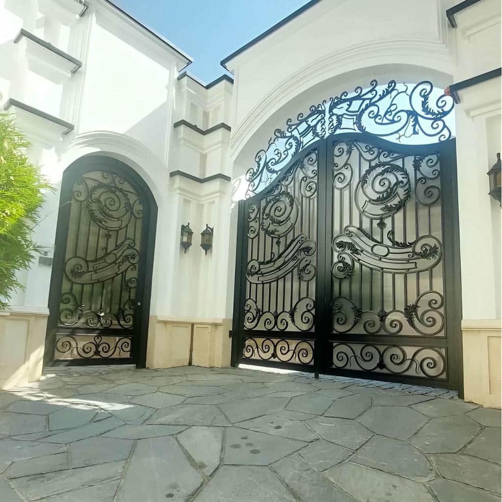 درب حیاط ویلایی فلزی در زاهدان
