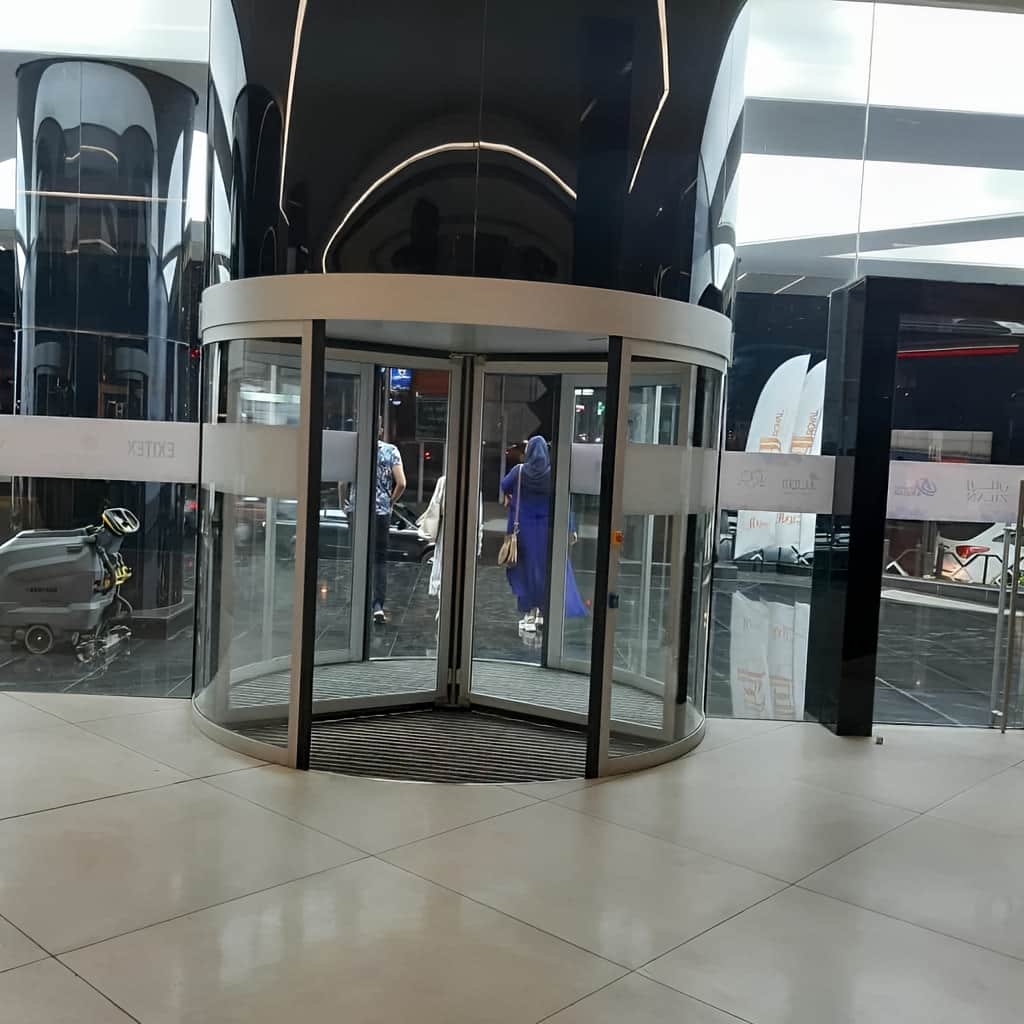 درب اتوماتیک تلسکوپی با ریل روان