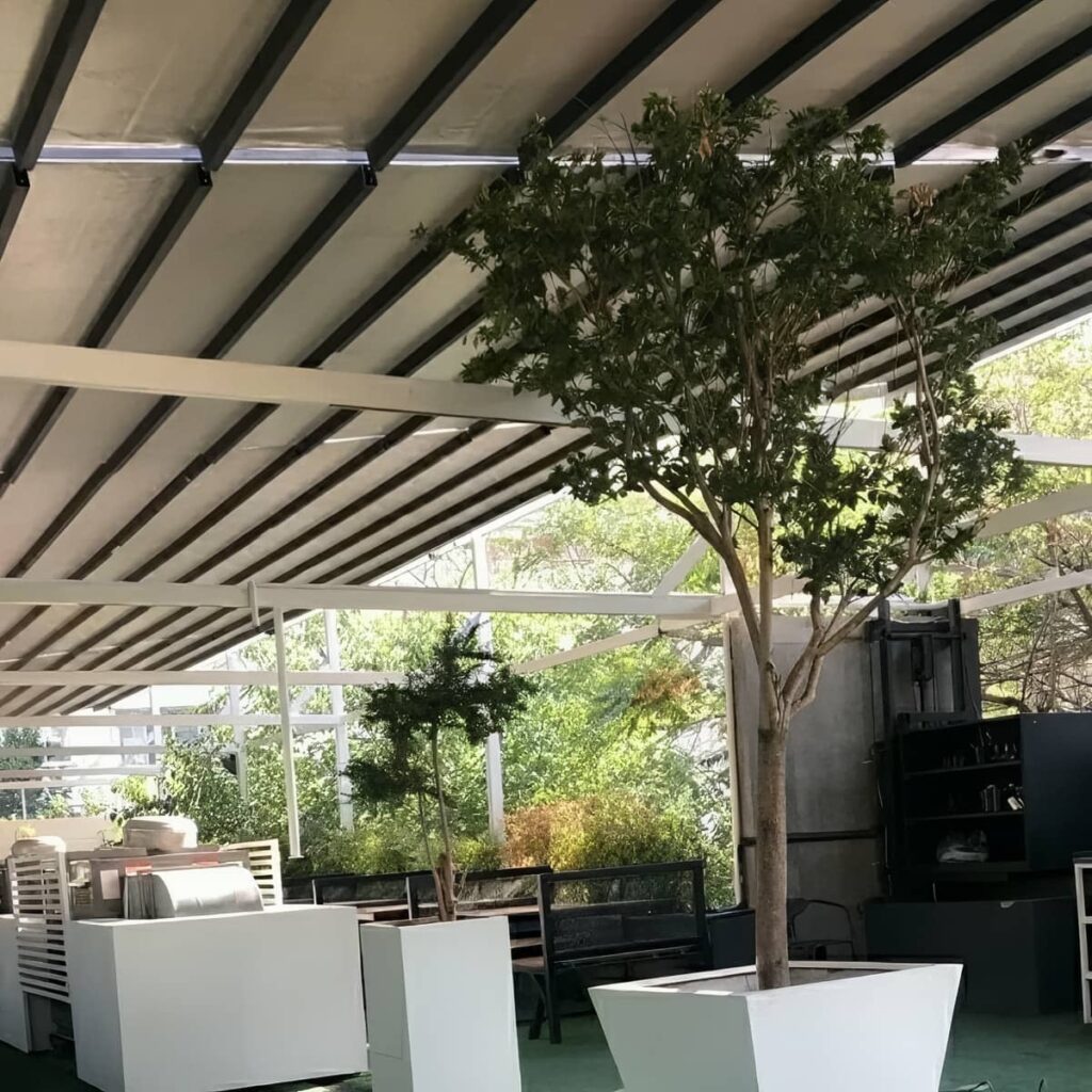 ساخت سقف برقی تلسکوپی برای فضای باز