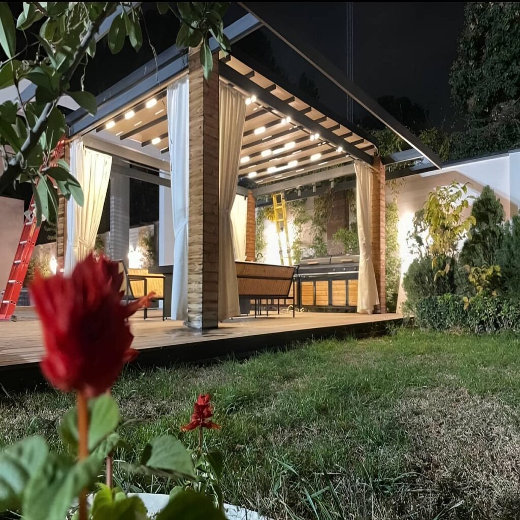 فروش سقف متحرک ریلی با طراحی هماهنگ نما