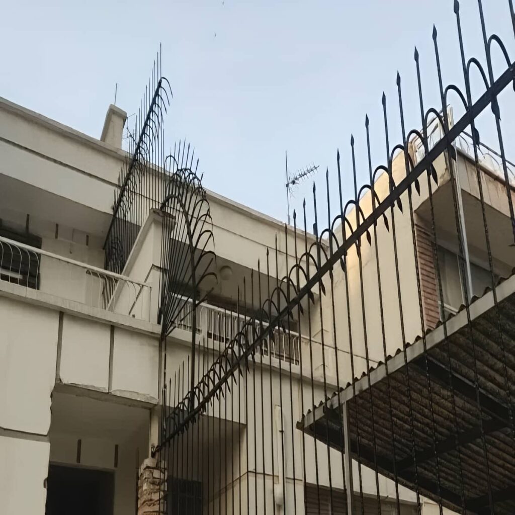 حفاظ چهارپهلو 12 دیوار با پایه فلزی محکم روی شاسی
