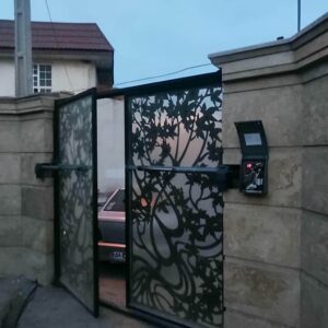 جک پارکینگ با UPS و برق اضطراری