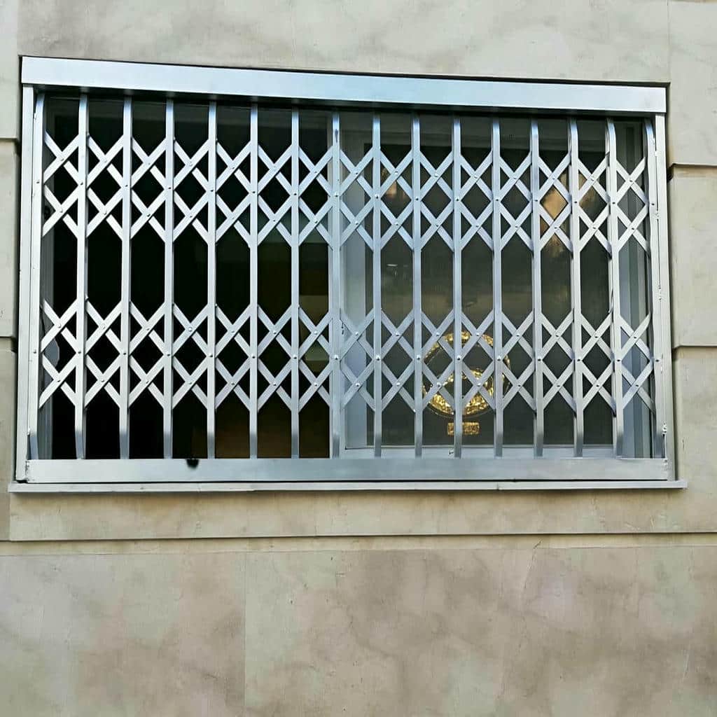 درب آکاردئونی با ریل روان فلزی