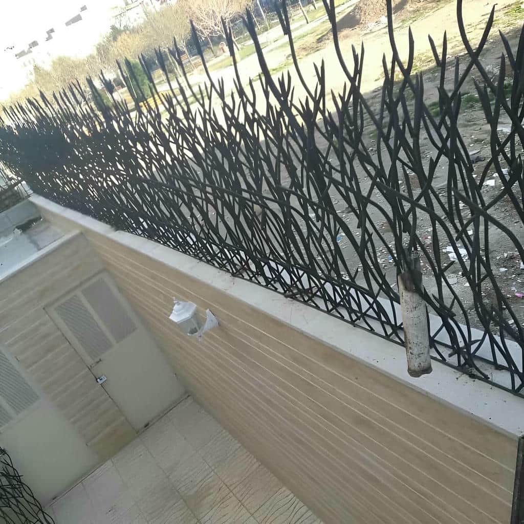 حفاظ شاخ گوزنی دیوار با شاسی آهنی مقاوم