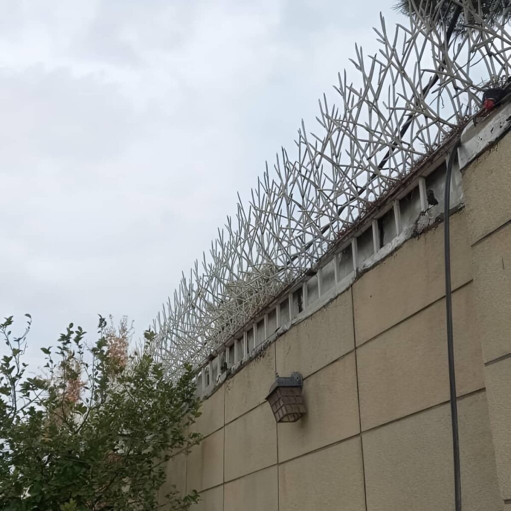 حفاظ آهنی دیوار حیاط