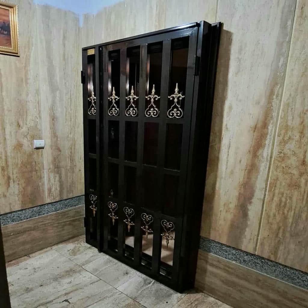 حفاظ درب آپارتمان با آهن باکیفیت