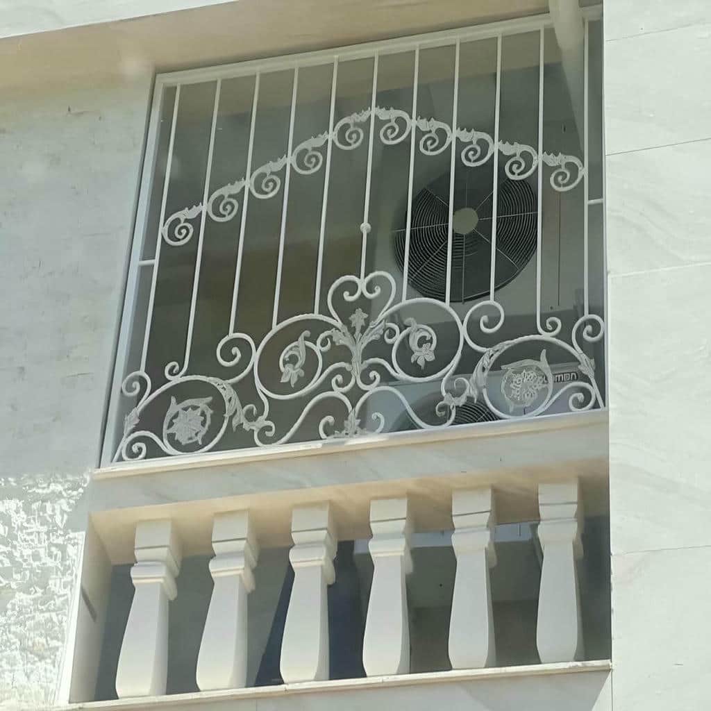 حفاظ پنجره امنیتی با رنگ مقاوم و یکنواخت