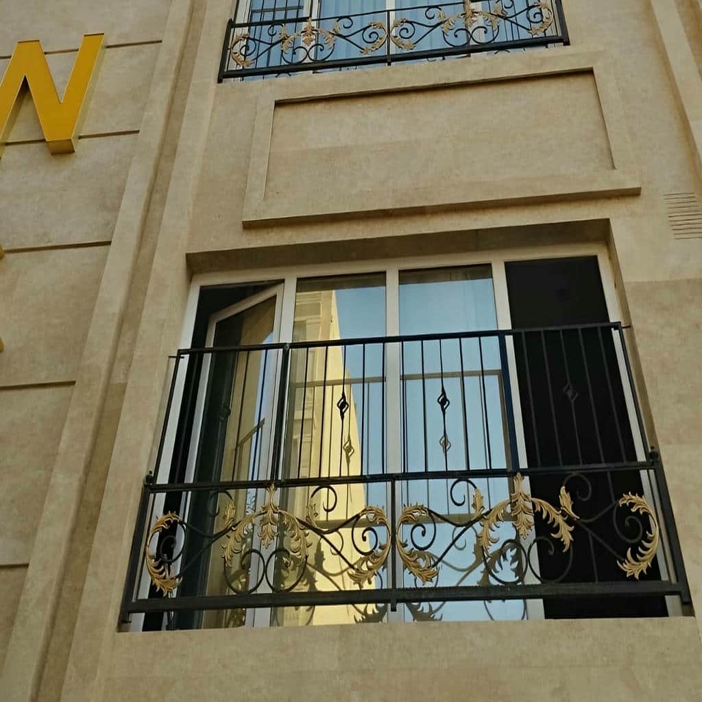 حفاظ پنجره فرفورژه با جوشکاری پیوسته اتصالات