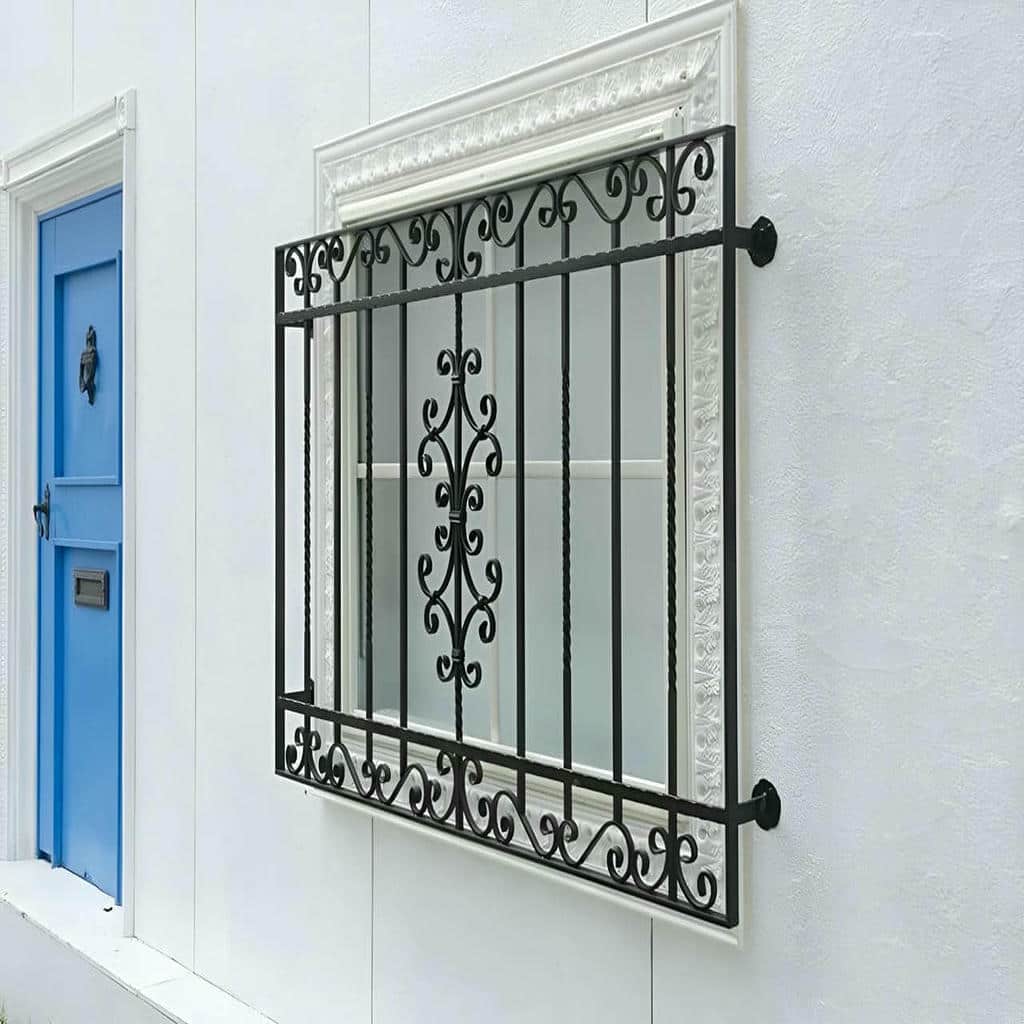 نرده محافظ پنجره کودک با لبه های پرداخت شده