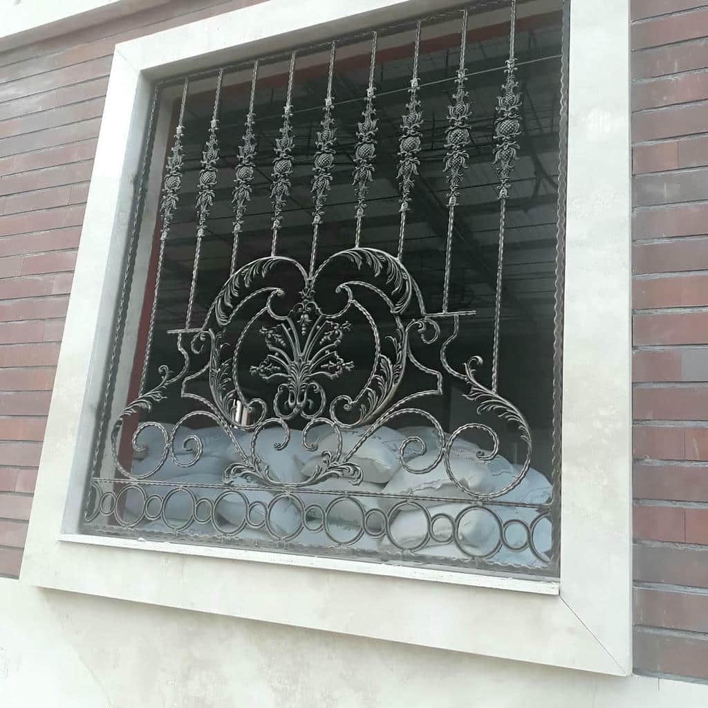 حفاظ فرفورژه پنجره با رنگ مشکی مقاوم برای فضای بیرونی
