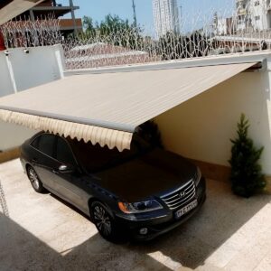 سایبان تراس با پوشش مقاوم مناسب مناطق مرطوب