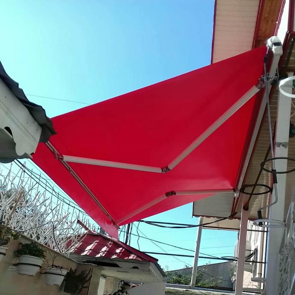 سایبان پارکینگ با پوشش مقاوم در برابر تابش