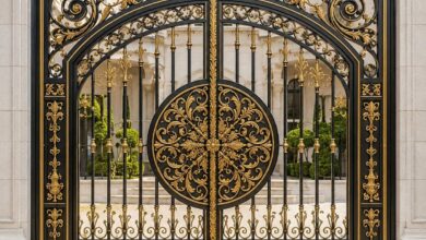 درب گلنرده دار با چهارچوب فلزی مقاوم