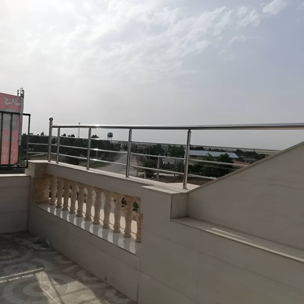 نرده بالکن ویلایی استیل با پوشش مقاوم سطحی