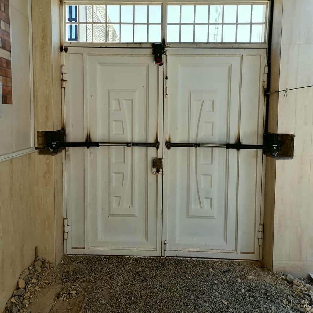 جک هیدرولیک با اتصالات منظم مناسب محیط خشک