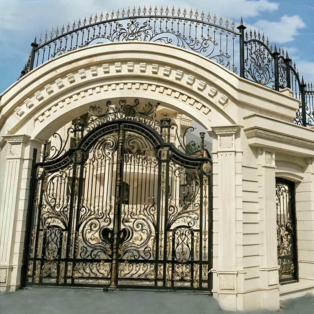 درب لوکس ویلا با خطوط هندسی مینیمال