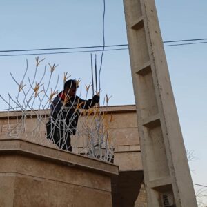 حفاظ غنچه ای فلزی با شاخه های منظم